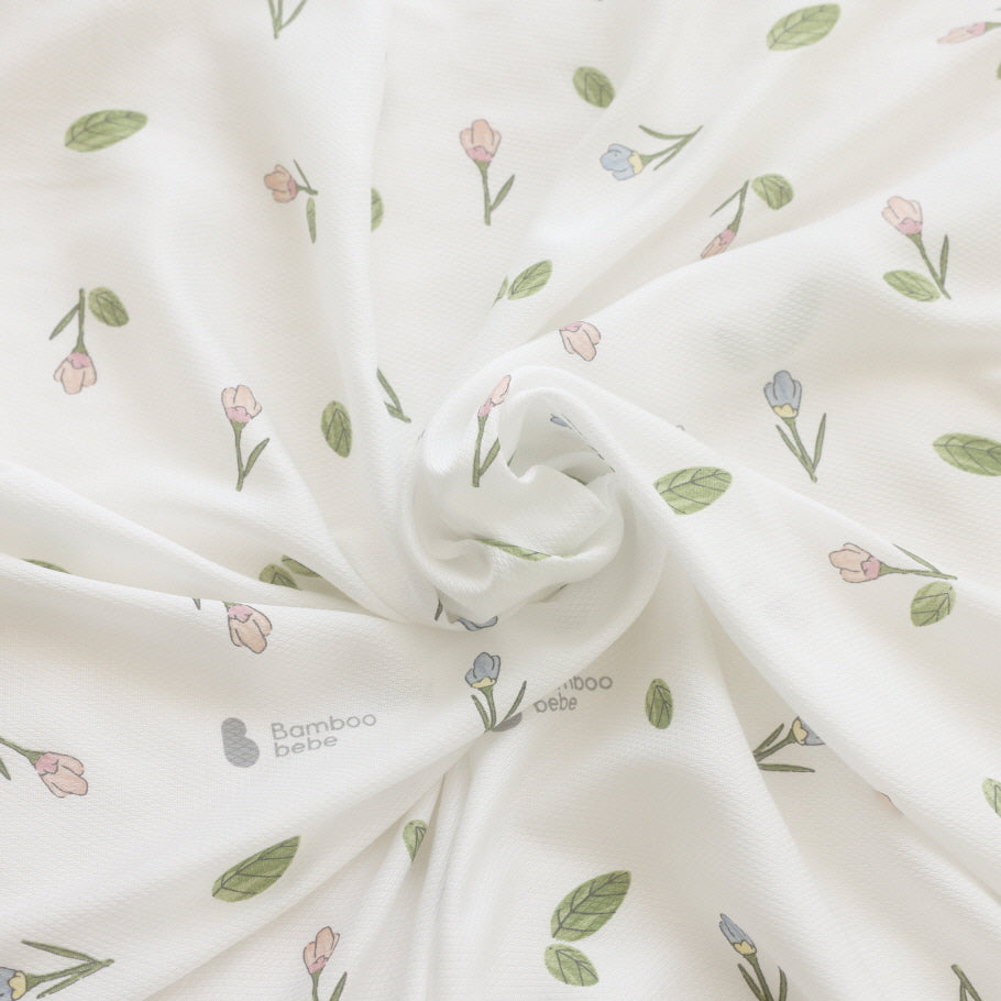 밤부베베 Bamboobebe Signature Bath Sheet Flower Buds (3pcs)