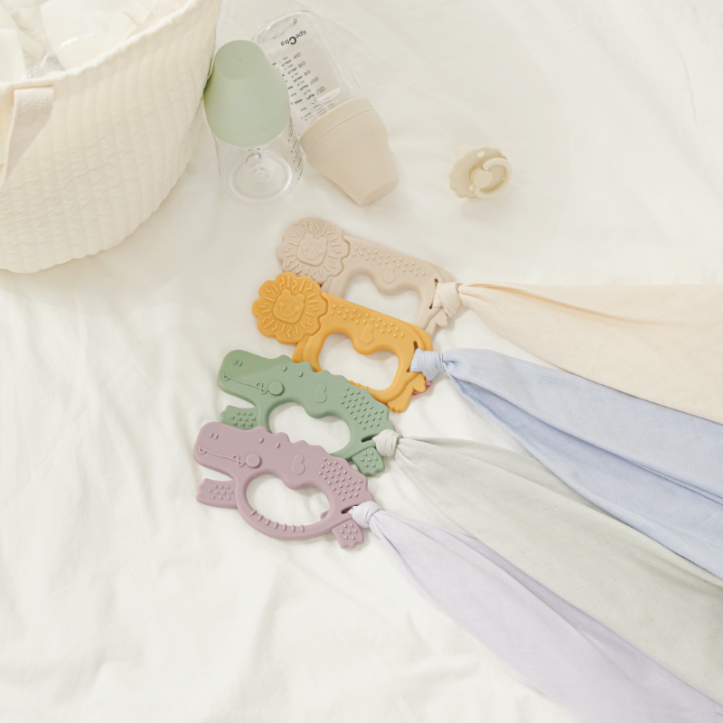 밤부베베 Bamboobebe Jungle Connectable Teether