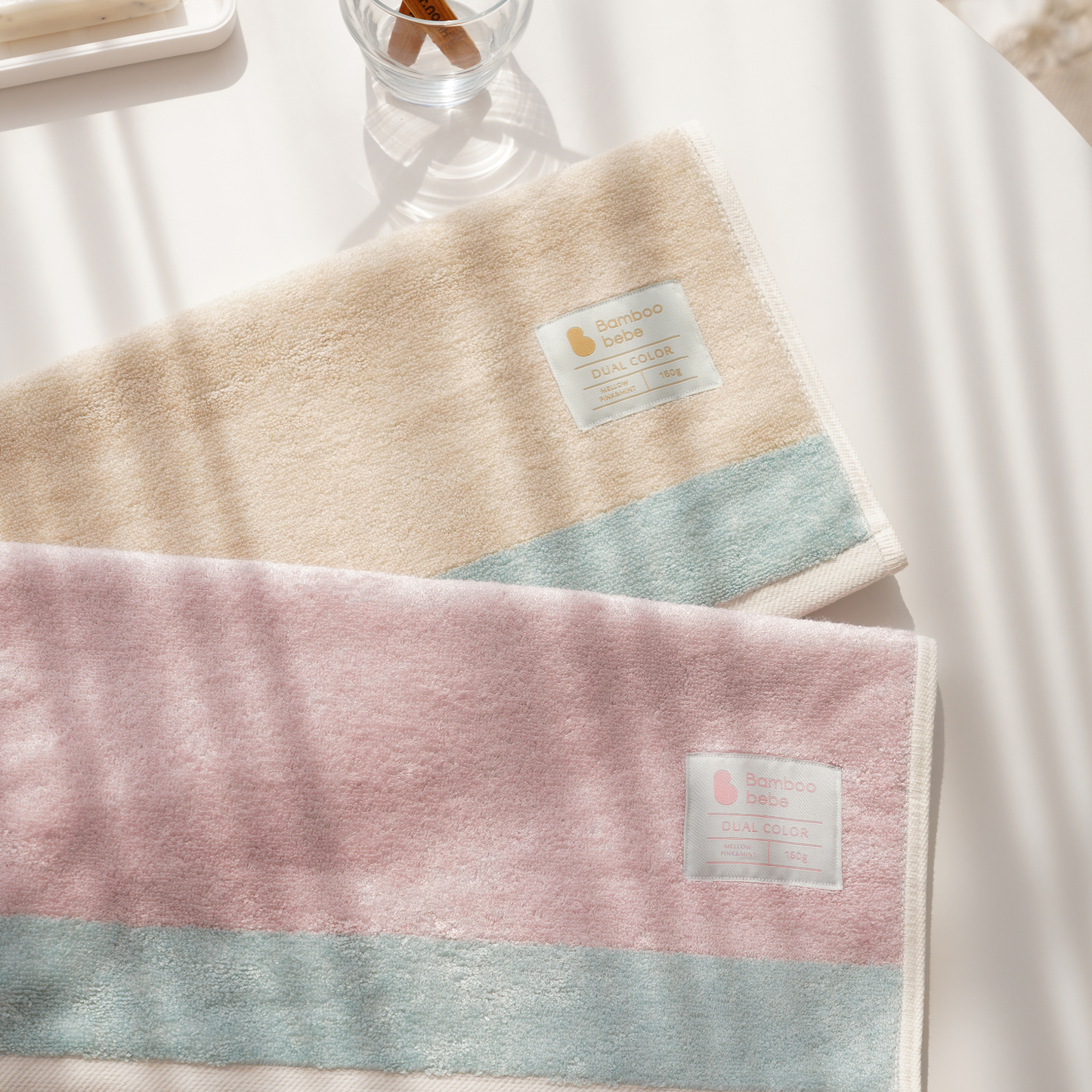 밤부베베 Bamboobebe Dual Colour Face Towel